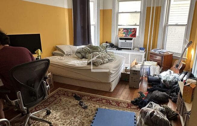 Huge 4 bed in Allston....