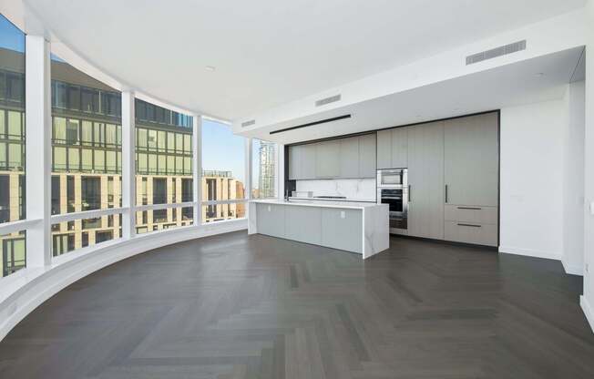 3 beds, 3.5 baths, 2,280 sqft, $28,950, Unit 33W