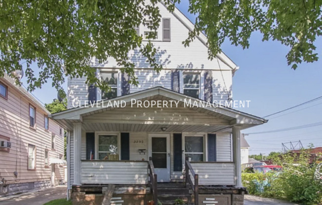 3392 W 52 ST