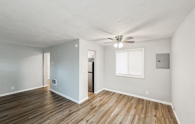 1 bed, 1 bath, 720 sqft, $1,000, Unit SC875