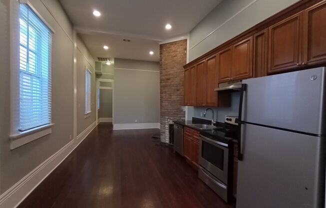 3 beds, 2 baths, 1,378 sqft, $2,000, Unit 3107