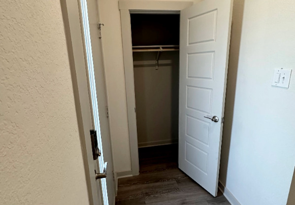 325 WILSHIRE RD
