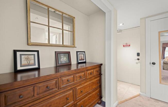 1 bed, 1 bath, 450 sqft, $3,950