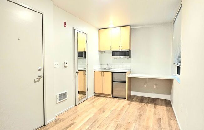 Studio, 1 bath, 134 sqft, $850