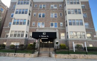 57-73 South Walnut Street