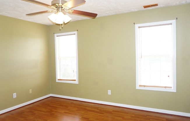 2 beds, 2 baths, $1,150