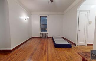 1 bed, 1 bath, $2,950, Unit B2