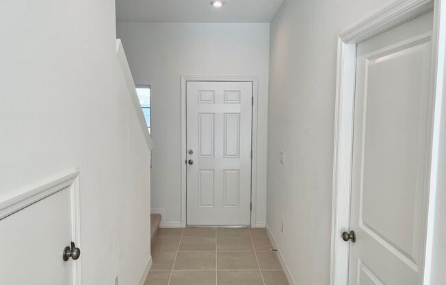 3 Bedroom , 2.5 Bathroom For Rent By Owner