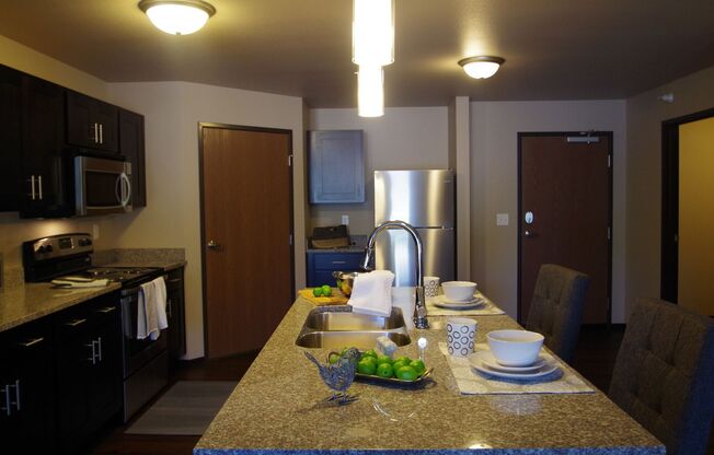 1 bed, 1 bath, 797 sqft, $1,395, Unit 5317