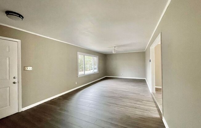 3 beds, 2 baths, $1,500