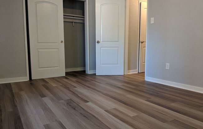 1 bed, 1 bath, 600 sqft, $1,349, Unit 5627 Rippey St. #A6