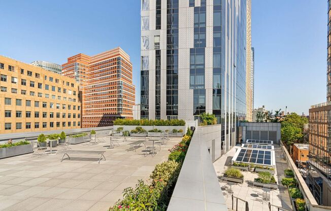 Studio, 1 bath, $3,100, Unit 1202
