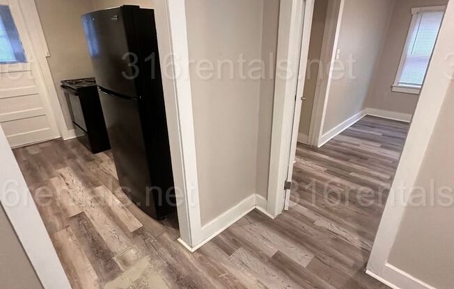 $775 - 2 bedroom / 1 bathroom - Single Family Home