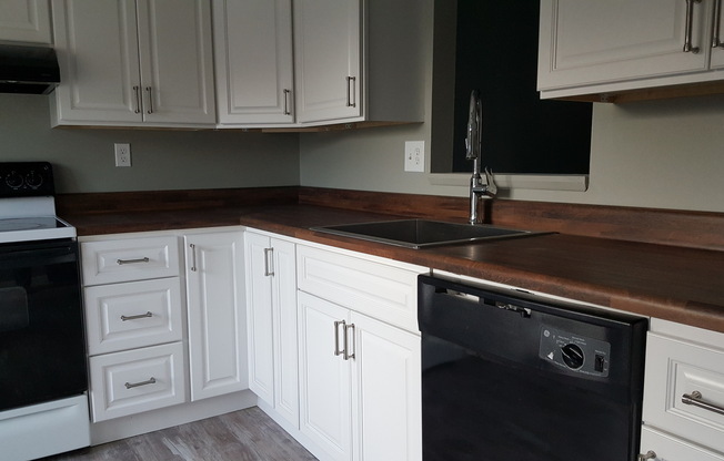 Spacious 3 Bedroom, 1 Bath Townhome in Havre de Grace, MD!
