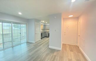 2 beds, 2 baths, $1,695, Unit UNIT C