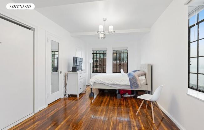 Studio, 1 bath, $2,500, Unit 1301