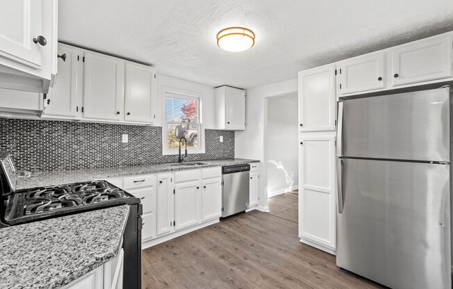 2 beds, 1 bath, $1,399