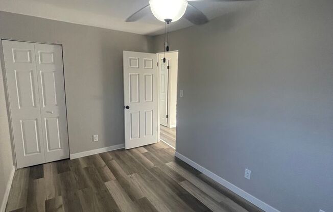 2 beds, 1 bath, $1,095, Unit Apt. 218