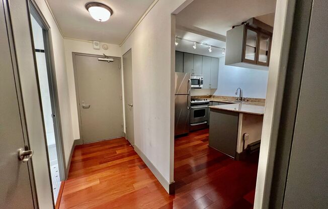 1 bed, 1 bath, $1,795