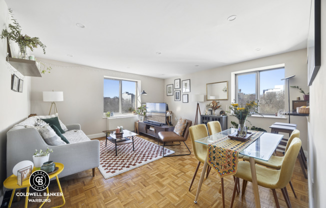 300 W 135 ST