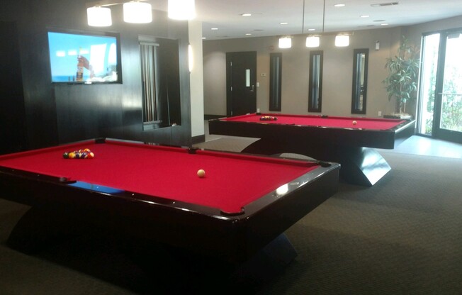 Studio, 1 bath, 853 sqft, $1,635, Unit 214