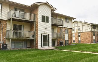 1210 SE Belmont Drive