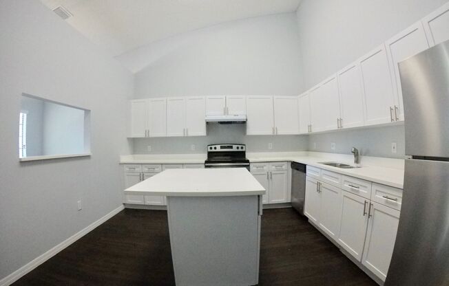 2 beds, 2 baths, 1,600 sqft, $2,100, Unit F-2