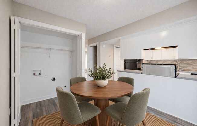2 beds, 2.5 baths, 1,218 sqft, $1,395, Unit 2-22F