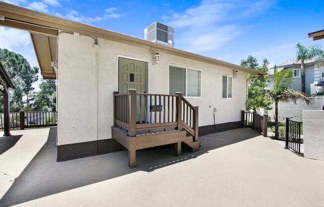 San Antonio Heights Accessory Dwelling Unit (ADU )2/1 with gated and separate entrance for lease!