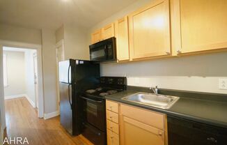 1014-1038 Oakview Place