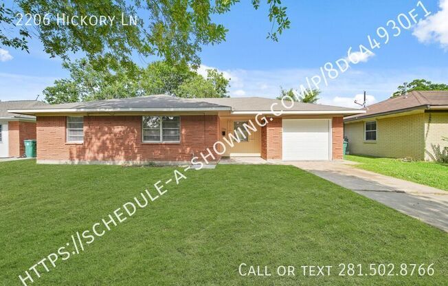 2206 HICKORY LN
