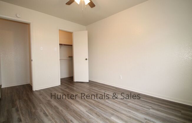 3 beds, 2 baths, $1,395