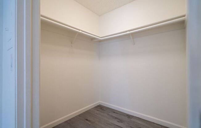 Studio, 1 bath, 600 sqft, $1,950, Unit Unit 105