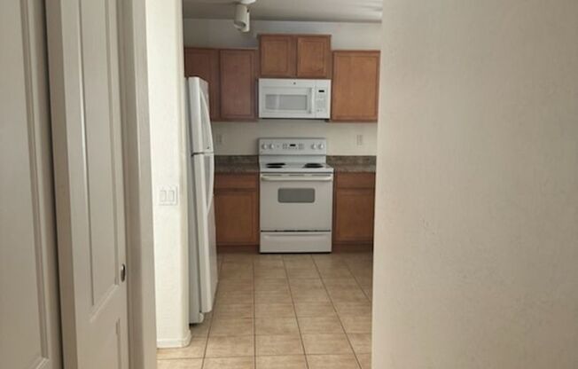 3 beds, 2 baths, $1,575, Unit 21196265