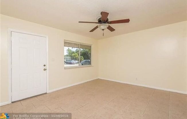 2 beds, 1 bath, $2,000, Unit Unit B