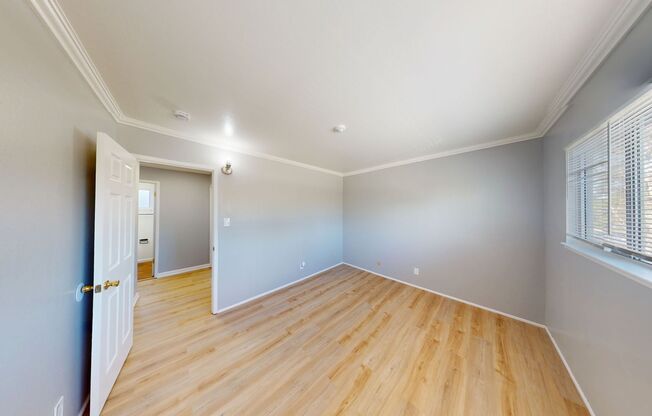 2 beds, 1 bath, 749 sqft, $2,345, Unit 623-4