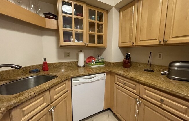 2 beds, 2 baths, 1,115 sqft, $3,950, Unit 601