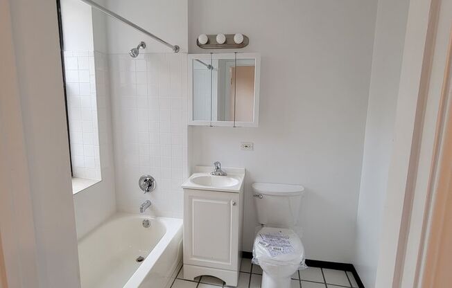 6133 N. Kenmore