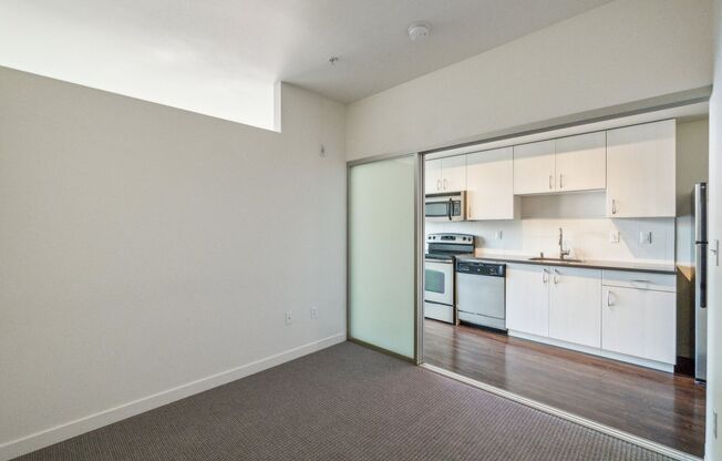 1 bed, 1 bath, 523 sqft, $1,557, Unit 602