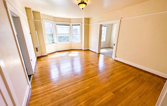 St Florence Apartments
