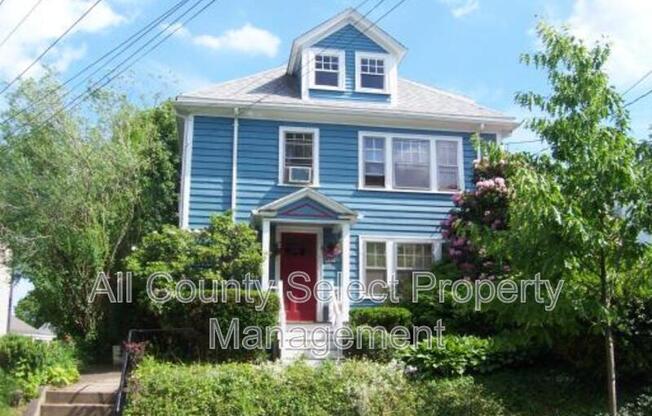 14 HOSMER ST