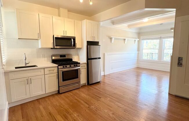413-427 Haight St