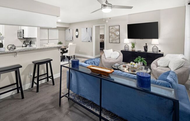2 beds, 2 baths, 1,000 sqft, $1,269, Unit 2129