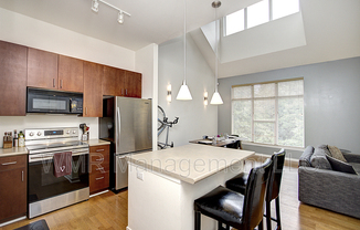 2125 Southend Dr