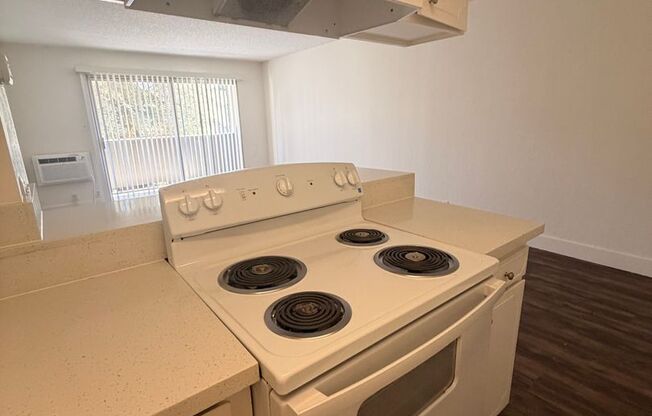 1 bed, 1 bath, 625 sqft, $1,950, Unit 204