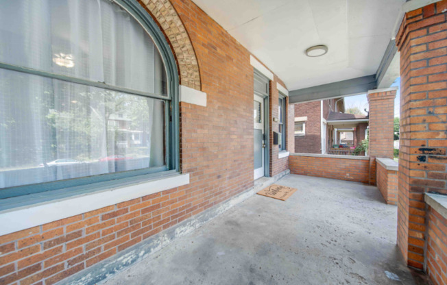 2083 N 4 ST