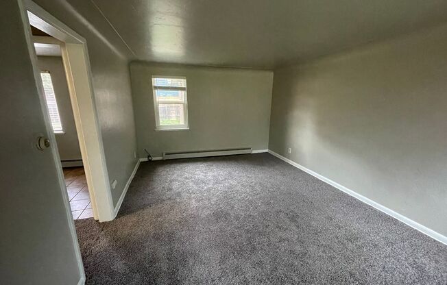 3718 Jay St #1/2