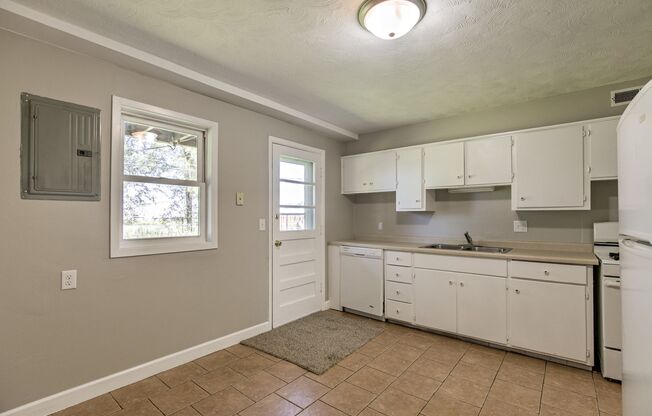 5316/5318/5320/5322 Ervin St. 4plex
