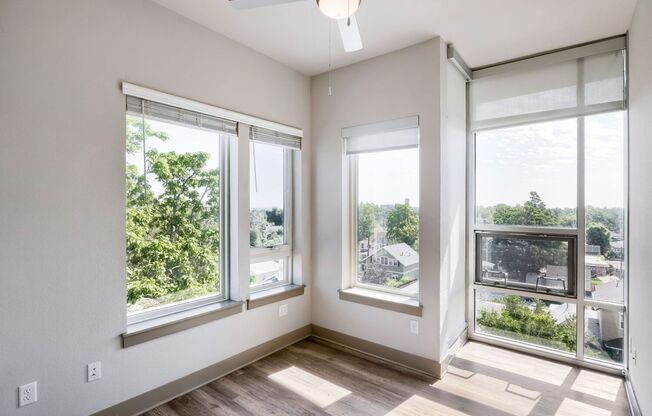 4 beds, 4 baths, 1,094 sqft, $2,900, Unit 502