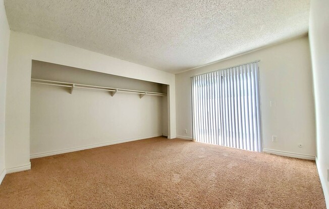 1 bed, 1 bath, $1,725, Unit 20